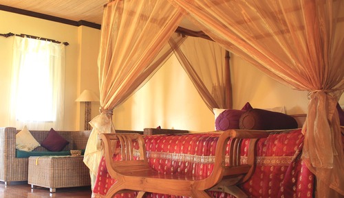 Classic Studio Suite (with Free Afternoon Tea)