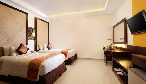 Deluxe Room, 2 Twin Beds, Non Smoking, Bathtub