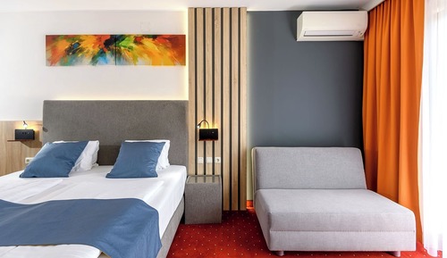 Double room, balcony in the main building