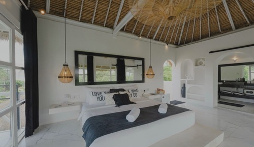 Double Room (COCO Collection)