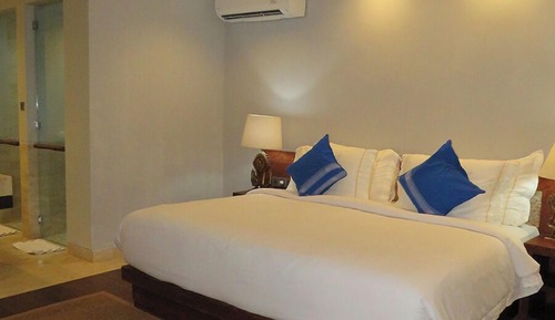 Deluxe Room Ocean View
