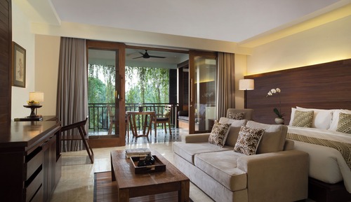 Junior Suite, Pool View