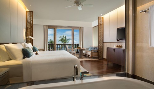 Deluxe Room, 1 King Bed, Balcony, Ocean View (Premier)