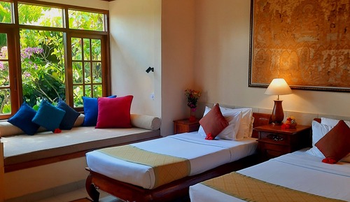 Deluxe Garden View Room