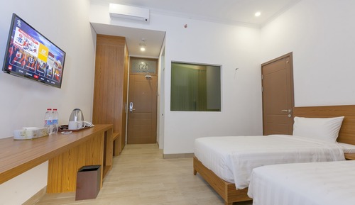 Deluxe Room, 2 Twin Beds, Balcony