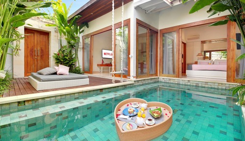 One Bedroom Private Pool Villa With Rooftop
