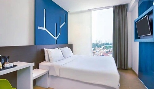 Deluxe Double Room, City View