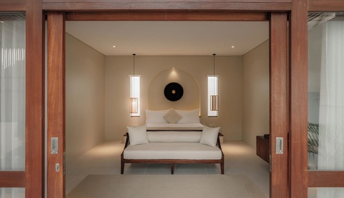 Premium Suite, 1 King Bed, Garden View