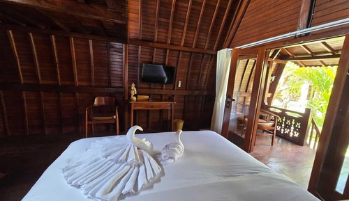 Deluxe Double Room, Pool View