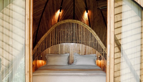 Signature Leaf Villa