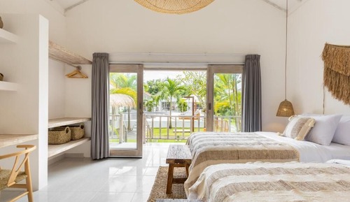 Deluxe Twin Room, Pool View
