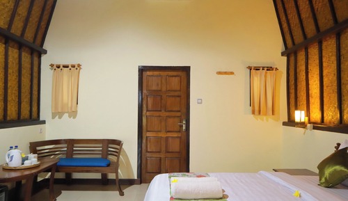 Superior Bungalow, Balcony, Garden View