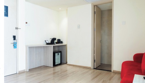 Deluxe Studio Suite