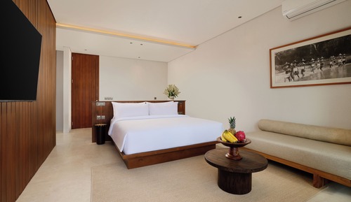 One-Bedroom Pool Villa Ocean View