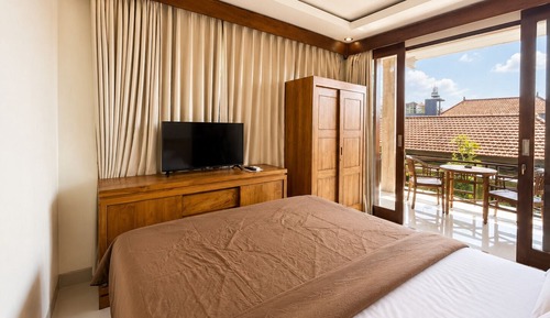Standard Double Room, Garden View