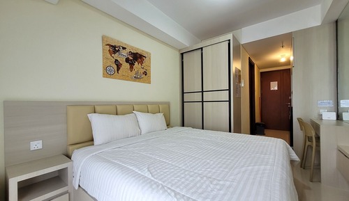Elite Studio Suite, 1 King Bed, Non Smoking