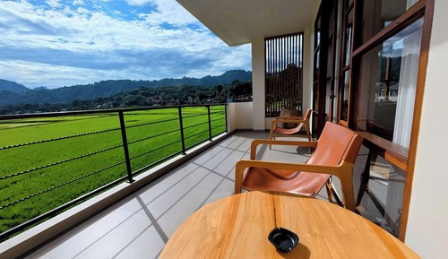 Executive Room