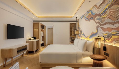 Deluxe Room, 1 King Bed, Ocean View