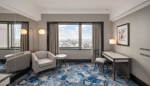 Deluxe Room, 1 King Bed, Smoking