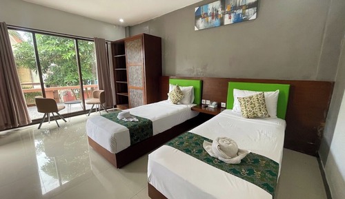 Deluxe Twin Room, Garden View