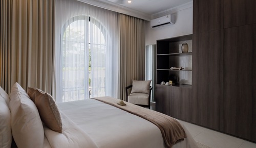 Double Room, Balcony, City View
