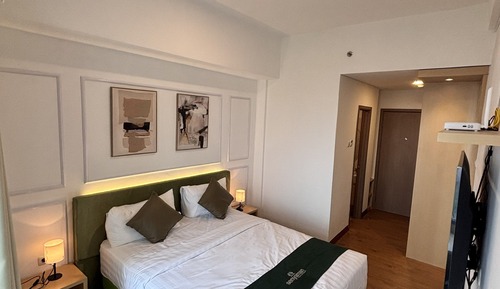 Exclusive Double Room, 1 Queen Bed, Balcony, City View