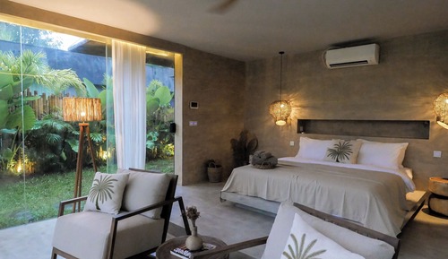 Junior Suite, Private Pool, Valley View
