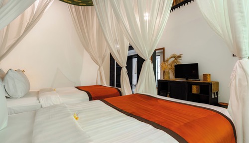 Luxury Villa, 2 Bedrooms, Pool View
