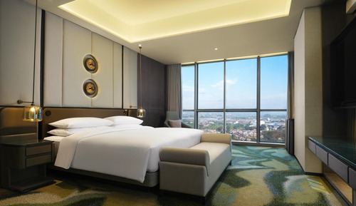 Deluxe Suite, 1 King Bed