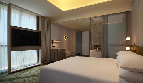Superior Room, 1 King Bed