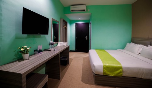 Grand Deluxe (3 persons)
