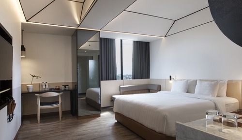 Executive Suite