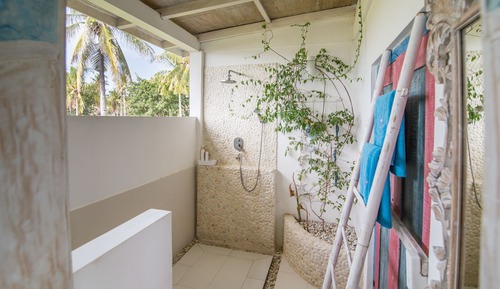 Beach Bungalow