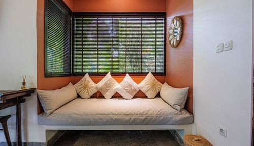 Signature Suite, 1 King Bed, Terrace, Pool View (Non Smoking)