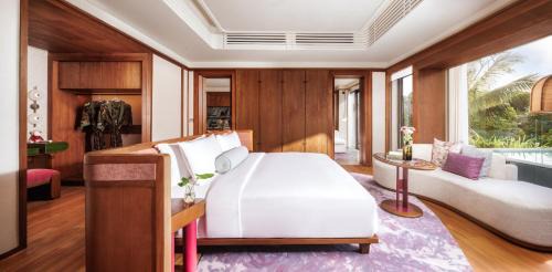 One-Bedroom Suite with Terrace, River View and Private Pool