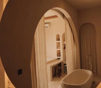 Suite with Spa Bath