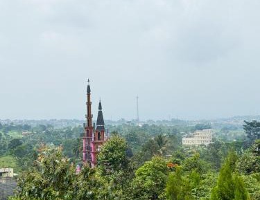 Deluxe Double or Twin Room (Exclude Resort Fee & Parking Fee)