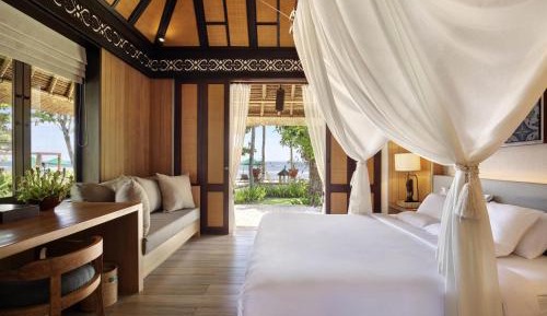 Beach Cabana with Ocean View