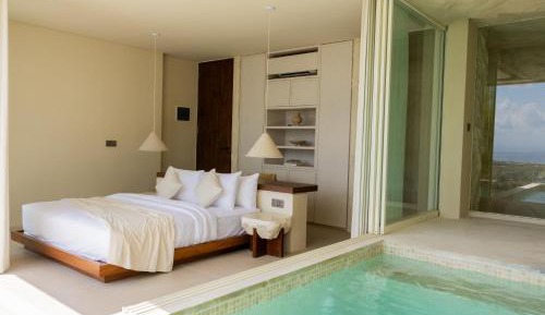 Suite with Sea View