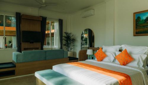 Deluxe Suite with Sea View