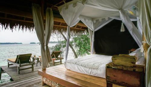 Bungalow with Sea View