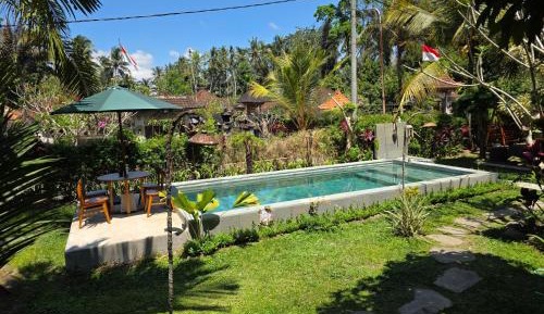 Suite with Garden View