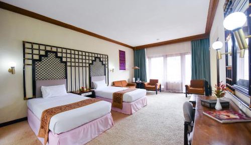 Deluxe Double or Twin Room