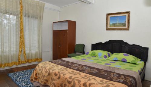 Double Room with Shared Bathroom