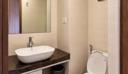 Studio Apartment with Queen Bed