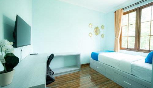Deluxe Single Room