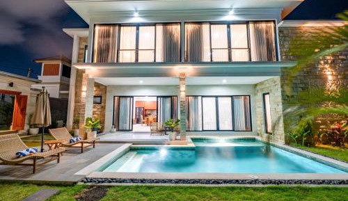 Three-Bedroom Villa