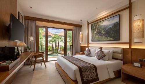 Deluxe Room with Lagoon Access with Daily Afternoon Tea and Scheduled Activities