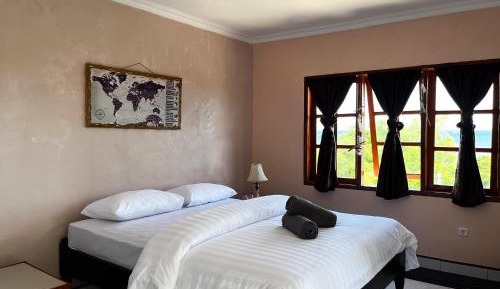 Double Room with Balcony and Sea View