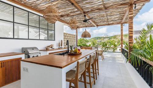 Five-Bedroom Villa with Pool